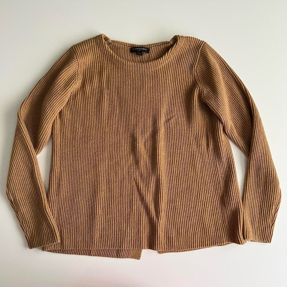 Banana republic sweater, tan brown, small